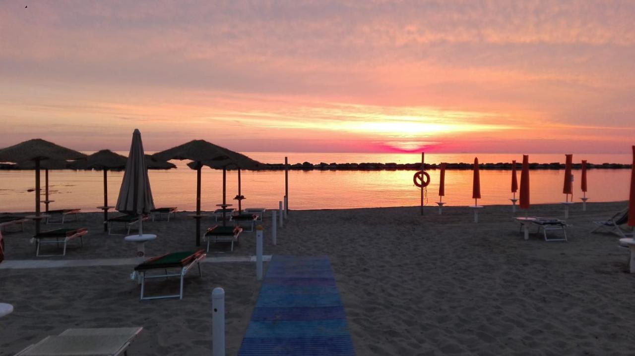 Hotel Camping Smeraldo Campomarino  Zewnętrze zdjęcie